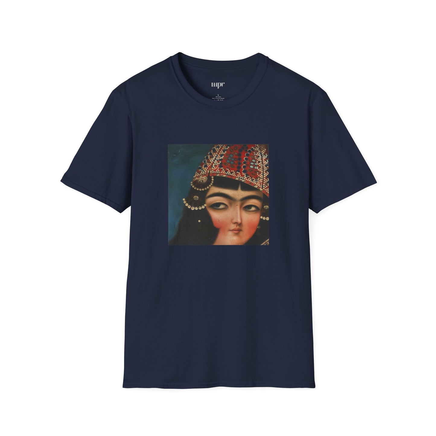 Dokhtar Irooni Unisex T-Shirt