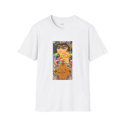 Dokhtar Irooni Unisex T-Shirt