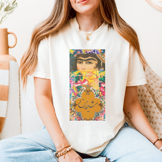 Dokhtar Irooni Unisex T-Shirt